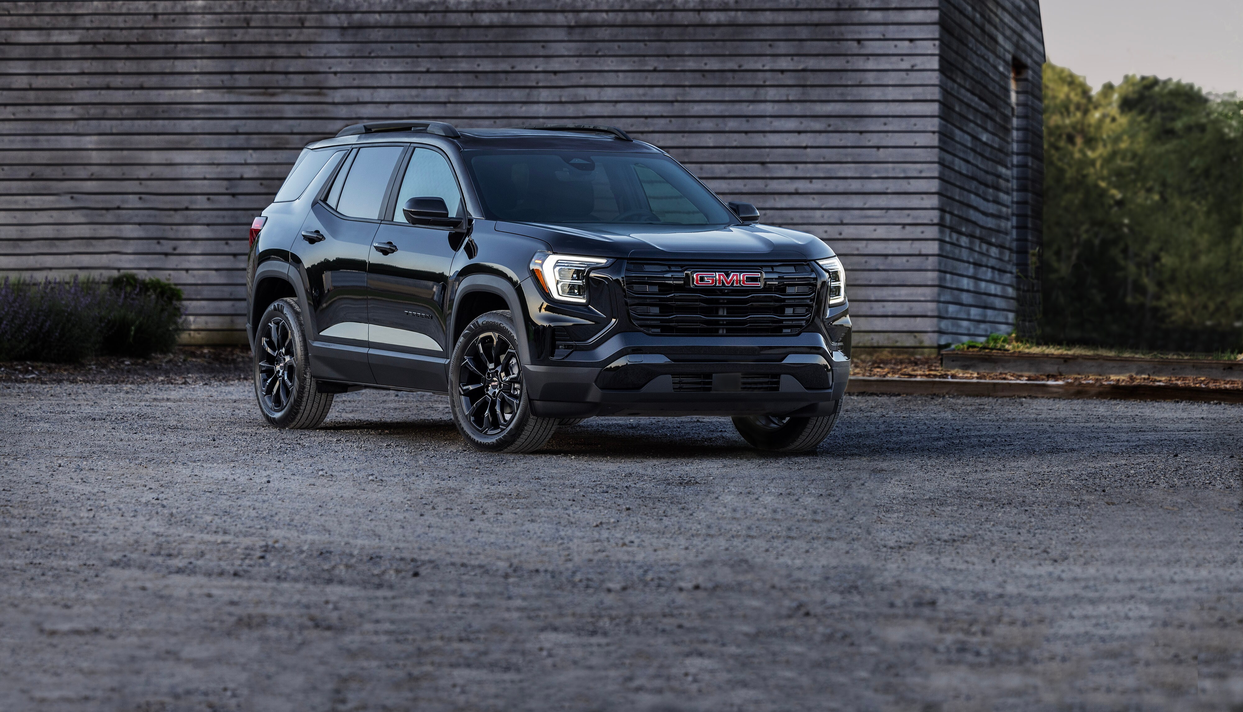 2025-GMC-Terrain-Elevation-SUV-L01.jpg